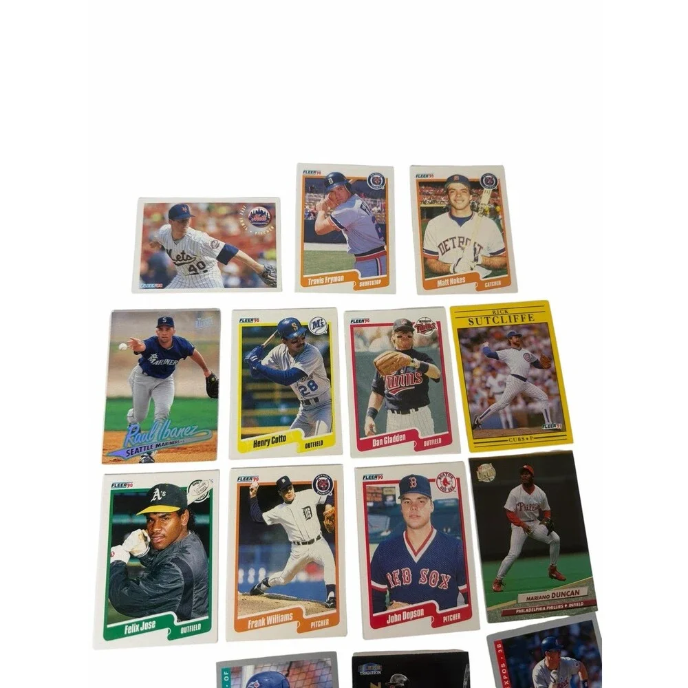 Lot of 22 Assorted 1990s Vintage Baseball Cards